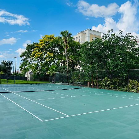 Modern Studio On I-Drive: Parking + Pool Included Orlando Esterno foto