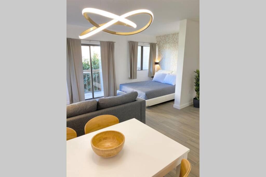 Modern Studio On I-Drive: Parking + Pool Included Orlando Esterno foto