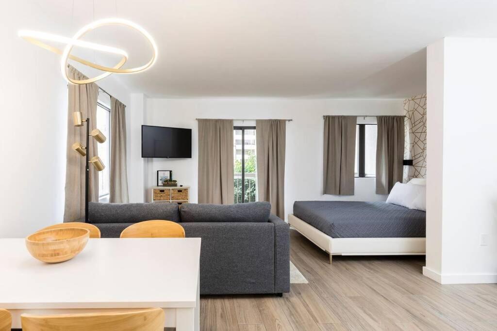 Modern Studio On I-Drive: Parking + Pool Included Orlando Esterno foto